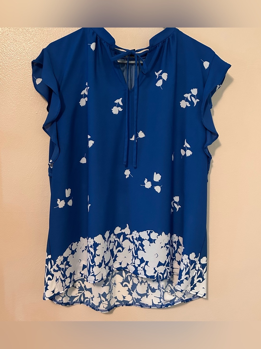 Ann Taylor Floral Flutter Sleeve Blouse